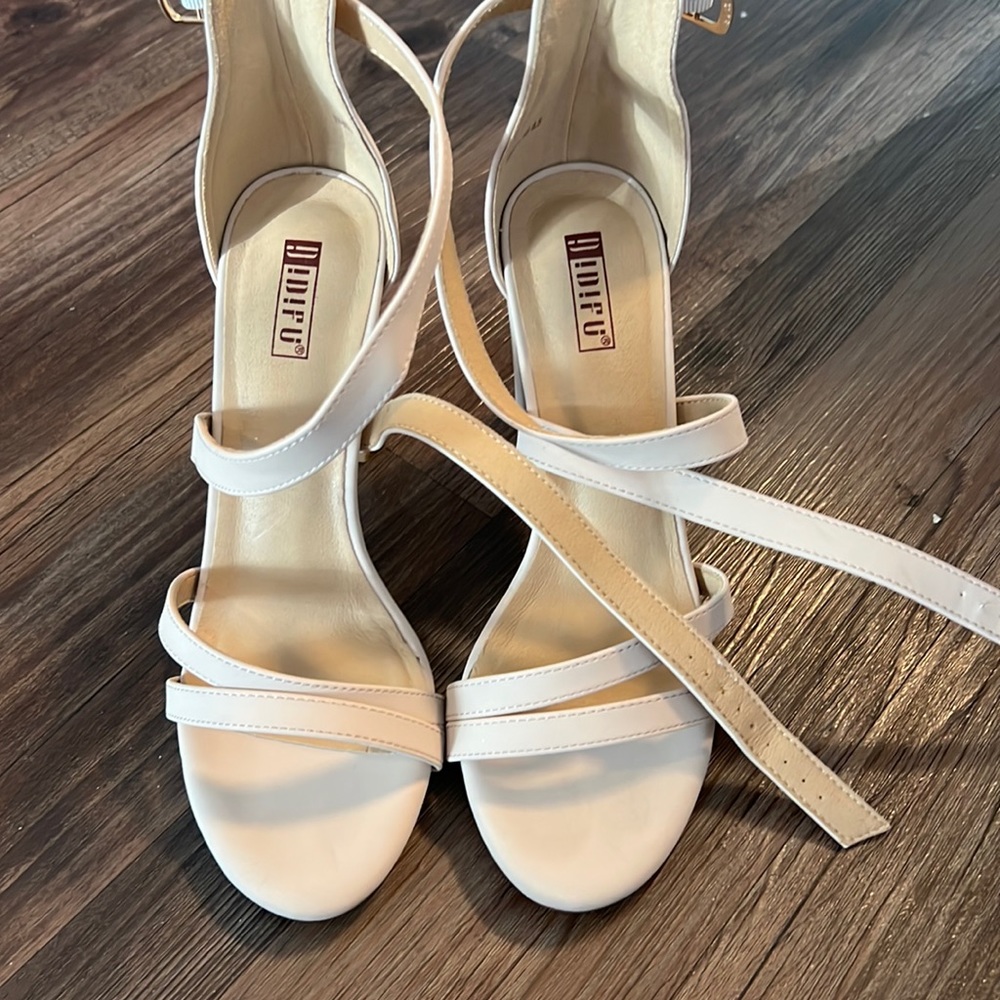 nude heels